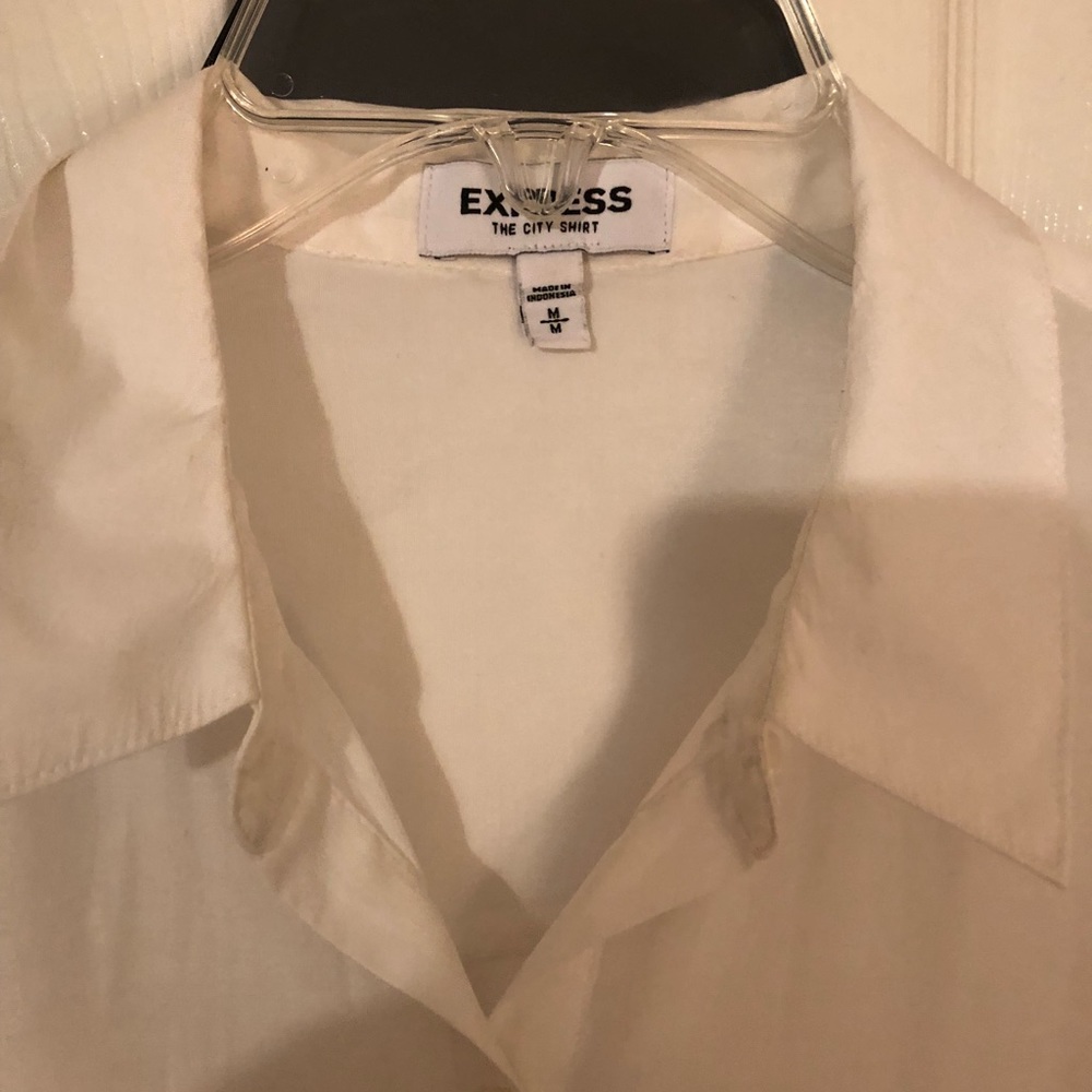 Express button up - Picture 2 of 3